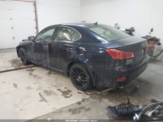 2010 LEXUS IS 250 JTHCF5C25A5042379 Photo 2