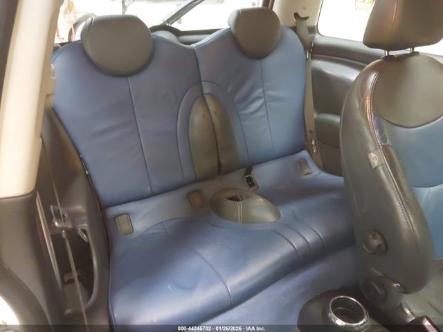 2006 MINI COOPER S WMWRE33546TL16569 Photo 7