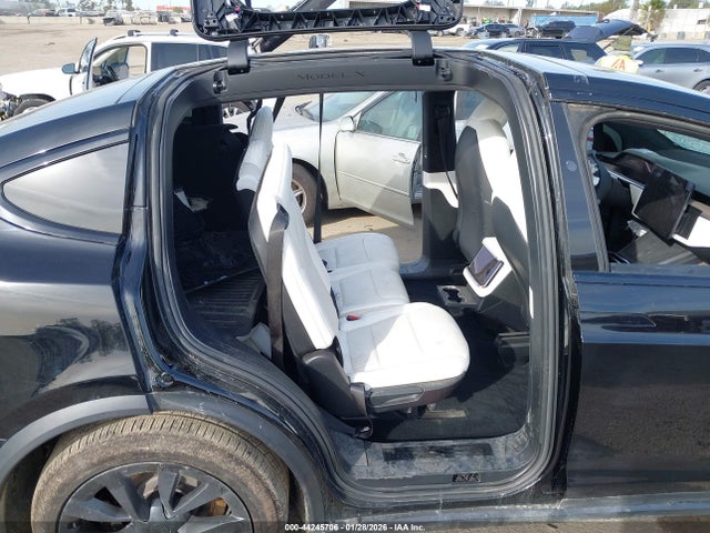 Aukcja sprzedaży 2022 Tesla Model X Dual Motor All-wheel Drive, vin: 7SAXCAE59NF356927, numer aukcji: 44245706