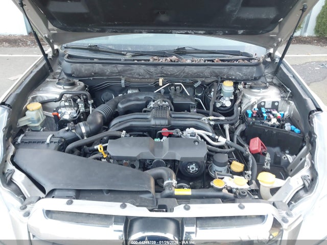 Subaru Outback 2.5i Limited 2014 4S4BRBNC8E3203703 Image 10