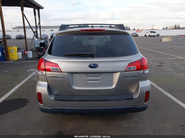 Subaru Outback 2.5i Limited 2014 4S4BRBNC8E3203703 Image 16