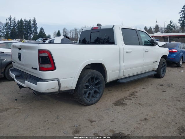 1C6SRFRT1MN513000 RAM 1500 Laramie 4x4 6&#039;4 Box