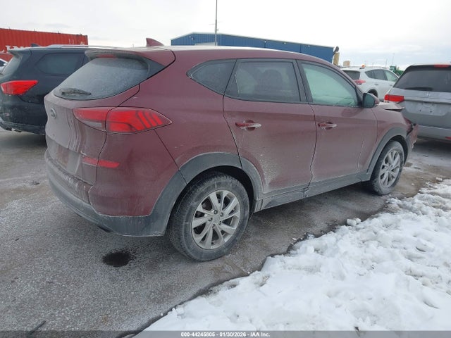 KM8J23A43KU001880 Hyundai TUCSON SE
