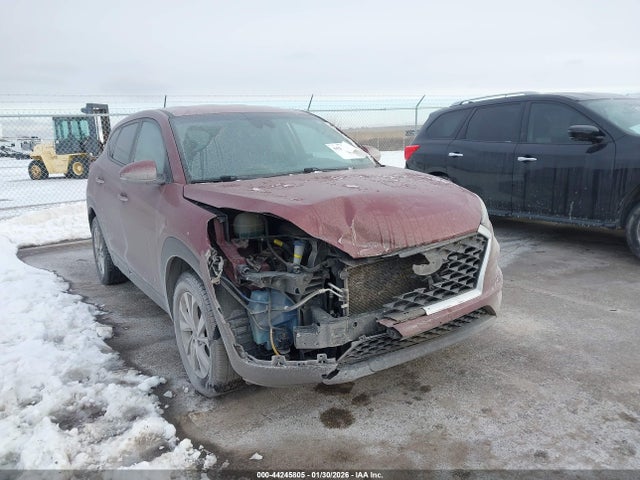 KM8J23A43KU001880 Hyundai TUCSON SE
