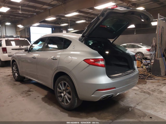 Aukcja sprzedaży 2017 Maserati Levante, vin: ZN661XUL8HX257865, numer aukcji: 44245818