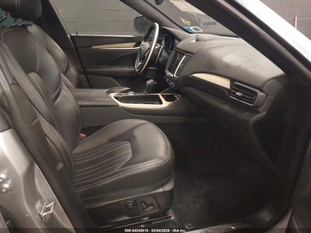 Aukcja sprzedaży 2017 Maserati Levante, vin: ZN661XUL8HX257865, numer aukcji: 44245818