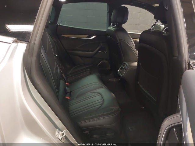 Aukcja sprzedaży 2017 Maserati Levante, vin: ZN661XUL8HX257865, numer aukcji: 44245818