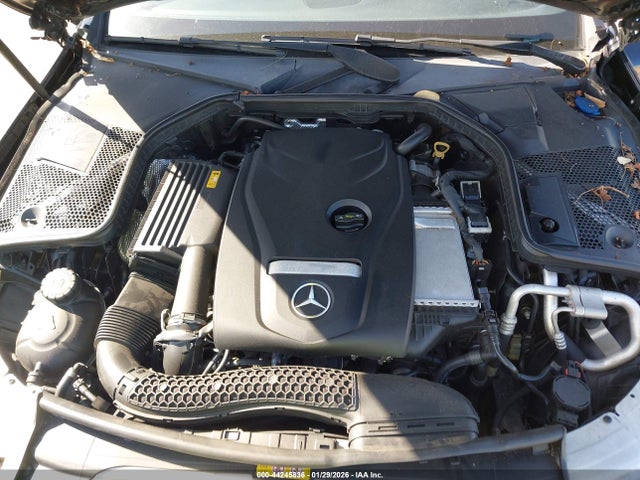 WDDWK4JBXJF659137 Mercedes-Benz C 300