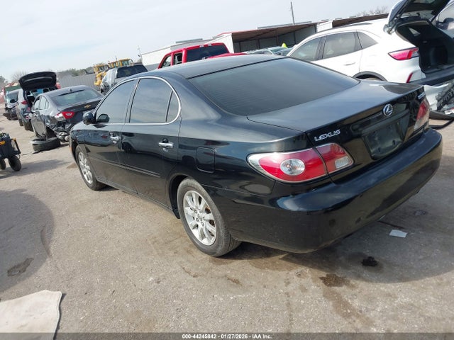 2002 LEXUS ES 300 JTHBF30G620080766 Photo 2