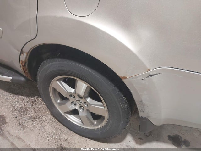 44245849 :رقم المزاد ، 5FNYF4H5XAB013219 vin ، 2010 Honda Pilot Ex-l مزاد بيع