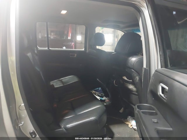 44245849 :رقم المزاد ، 5FNYF4H5XAB013219 vin ، 2010 Honda Pilot Ex-l مزاد بيع
