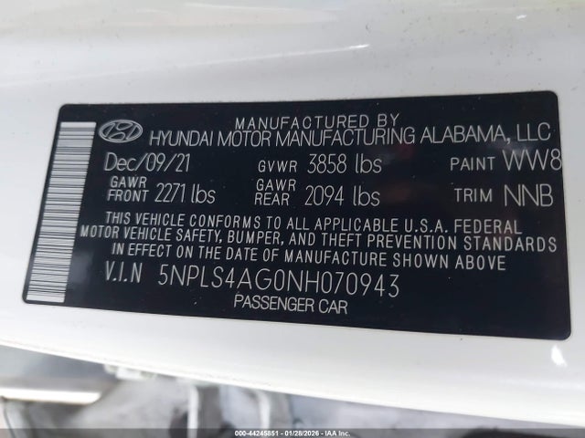 5NPLS4AG0NH070943 Hyundai ELANTRA SEL