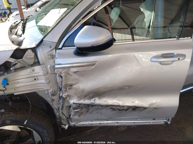 2025 KIA SORENTO HYBRID KNDRHDJG7S5350069 Photo 5