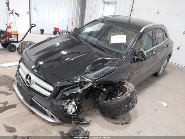 WDCTG4GB8GJ197909 Mercedes-Benz Gla 250 4matic