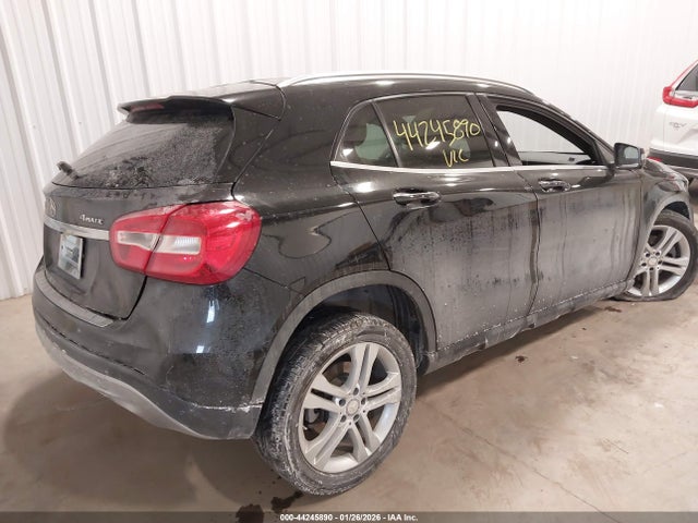 WDCTG4GB8GJ197909 Mercedes-Benz Gla 250 4matic