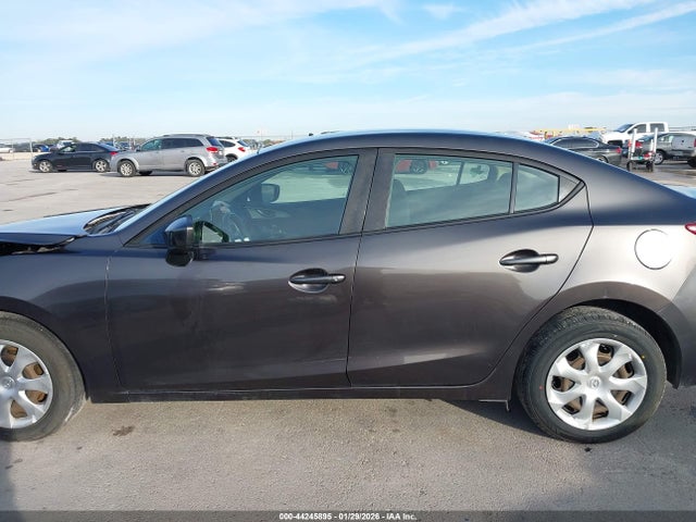 44245895 :رقم المزاد ، 3MZBN1U7XHM119008 vin ، 2017 Mazda Mazda3 Sport مزاد بيع