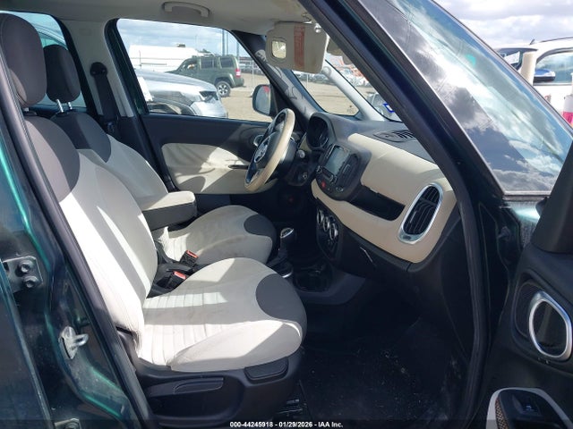2014 FIAT 500L ZFBCFABH6EZ003625 Photo 4