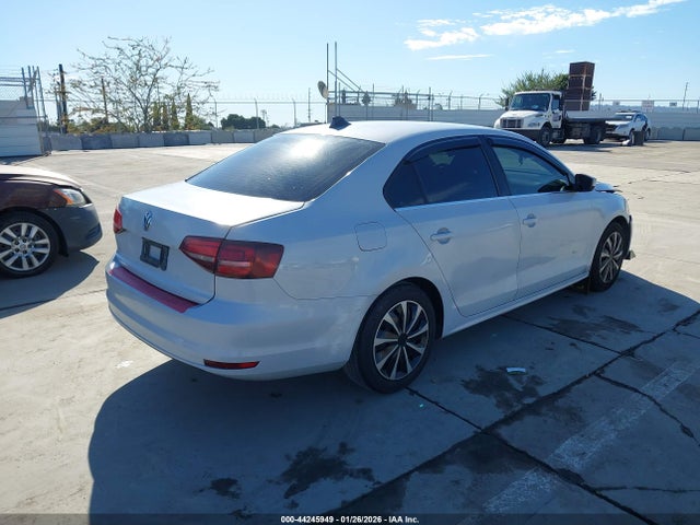 Продажа на аукционе авто 2017 Volkswagen Jetta 1.4t S, vin: 3VW2B7AJ7HM349343, номер лота: 44245949