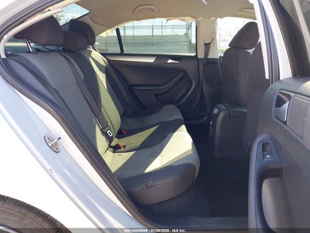 Продажа на аукционе авто 2017 Volkswagen Jetta 1.4t S, vin: 3VW2B7AJ7HM349343, номер лота: 44245949