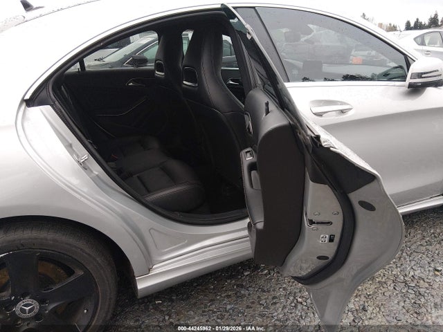Mercedes-Benz CLA 250 2018 WDDSJ4EB8JN540908 Image 8