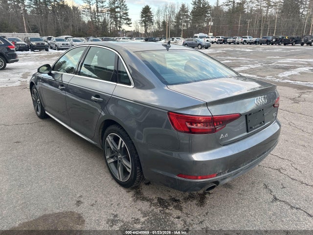 2017 AUDI A4 WAUENAF48HN027837 Photo 2