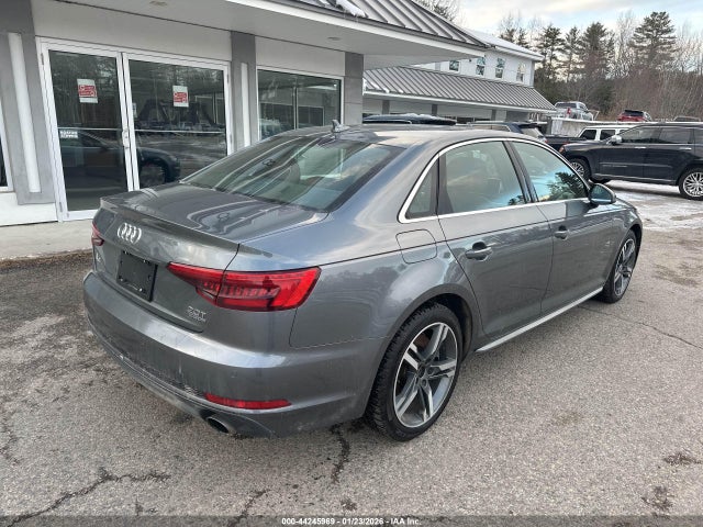 2017 AUDI A4 WAUENAF48HN027837 Photo 3