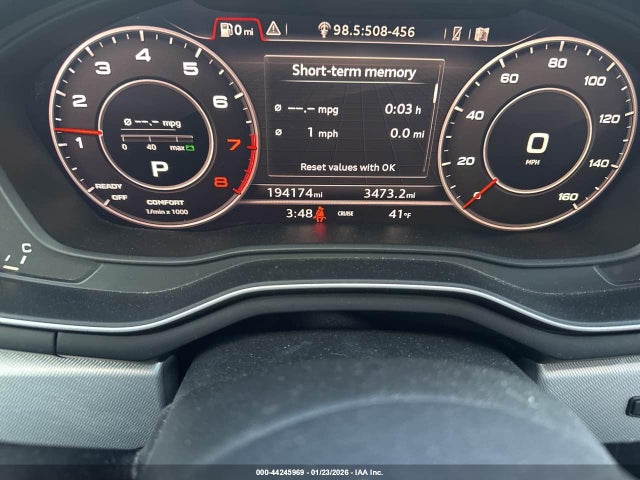 2017 AUDI A4 WAUENAF48HN027837 Photo 6