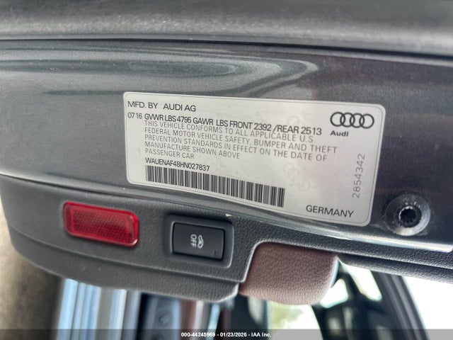 2017 AUDI A4 WAUENAF48HN027837 Photo 8