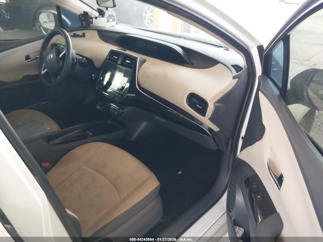 JTDKBRFU3G3011388 Toyota Prius Two