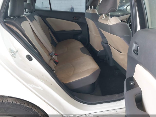 JTDKBRFU3G3011388 Toyota Prius Two