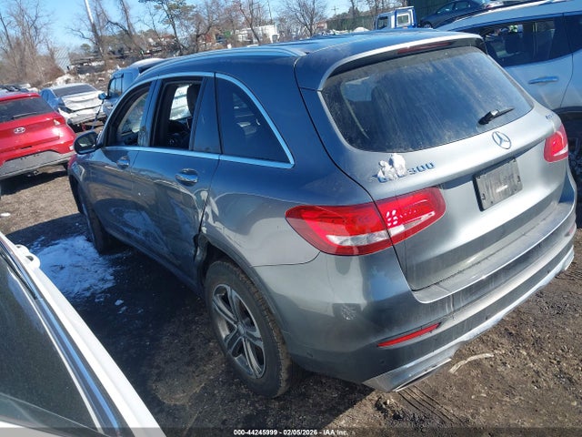 2016 Mercedes-benz Glc 300 4matic მანქანა იყიდება აუქციონზე, vin: WDC0G4KB6GF074462, აუქციონის ნომერი: 44245999