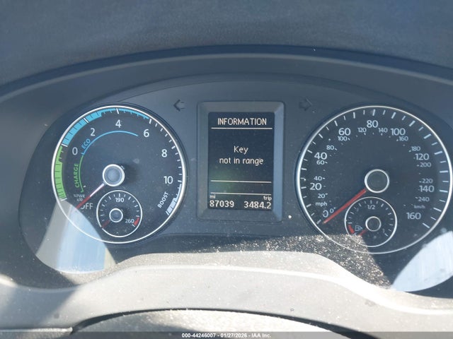 2013 Volkswagen Jetta Hybrid Sel Premium მანქანა იყიდება აუქციონზე, vin: 3VW637AJ9DM231108, აუქციონის ნომერი: 44246007
