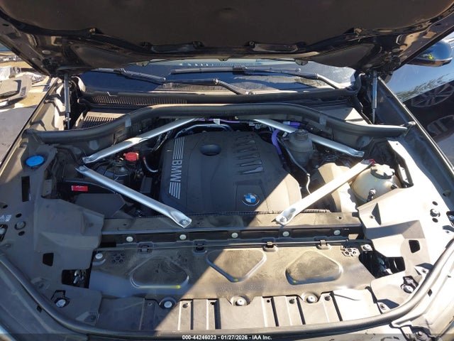 2025 BMW X5 5UX23EU08S9W37531 Photo 9