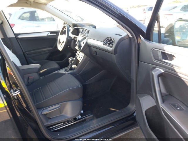 2024 VOLKSWAGEN TIGUAN 3VVRB7AX0RM232910 Photo 4