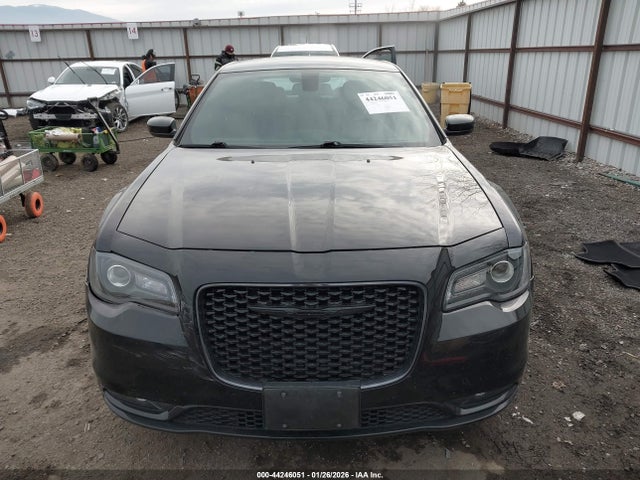 Chrysler 300 300s Awd 2017 2C3CCAGG0HH612840 Image 12