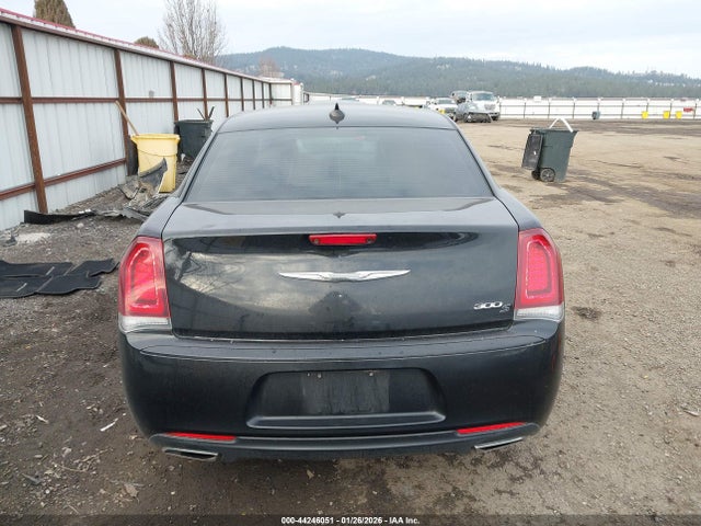 Chrysler 300 300s Awd 2017 2C3CCAGG0HH612840 Image 16