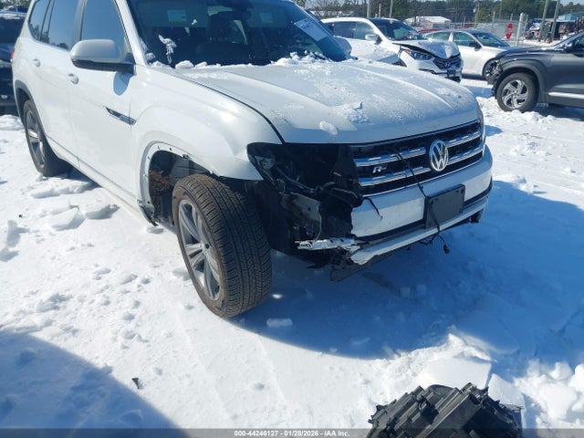 2019 VOLKSWAGEN ATLAS 1V2SR2CA3KC591858 Photo 5
