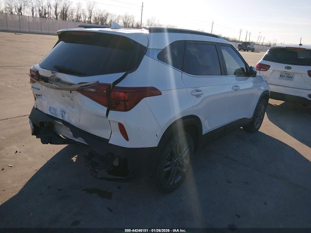 KIA SELTOS S 2023 KNDEU2AA4P7448322 Image 4