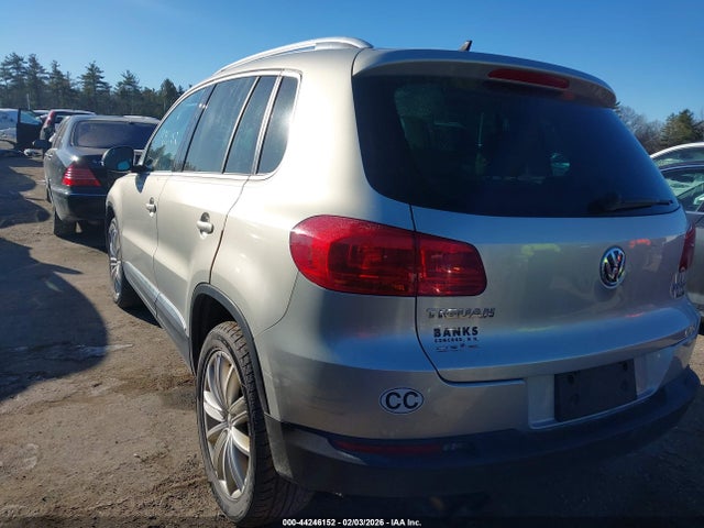 WVGBV7AX6FW502687 Volkswagen TIGUAN SE