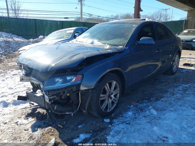 2010 AUDI A4 WAUBFAFL3AN035762 Photo 1