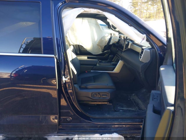 Toyota Sequoia Sr5 2025 7SVAAABA0SX055173 Image 5