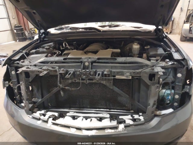1GNSKHKC5KR283235 Chevrolet Suburban Lt