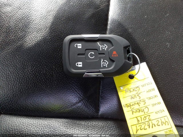 1GNSKHKC5KR283235 Chevrolet Suburban Lt