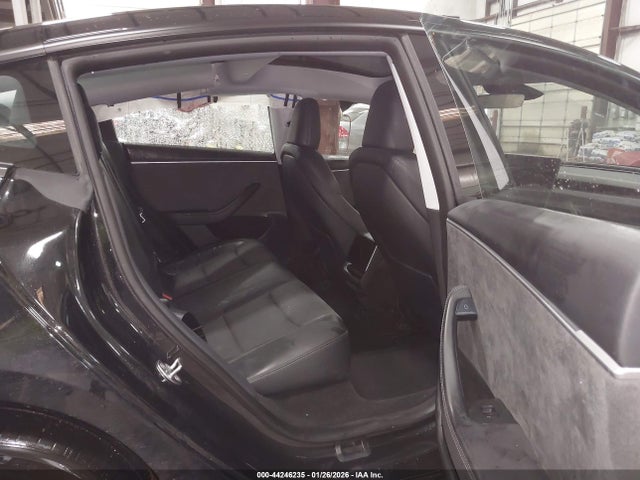 2025 Tesla Model 3 Long Range All-wheel Drive მანქანა იყიდება აუქციონზე, vin: 5YJ3E1EB3SF052936, აუქციონის ნომერი: 44246235