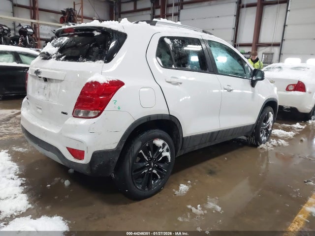 2021 CHEVROLET TRAX KL7CJPSB6MB344215 Photo 3
