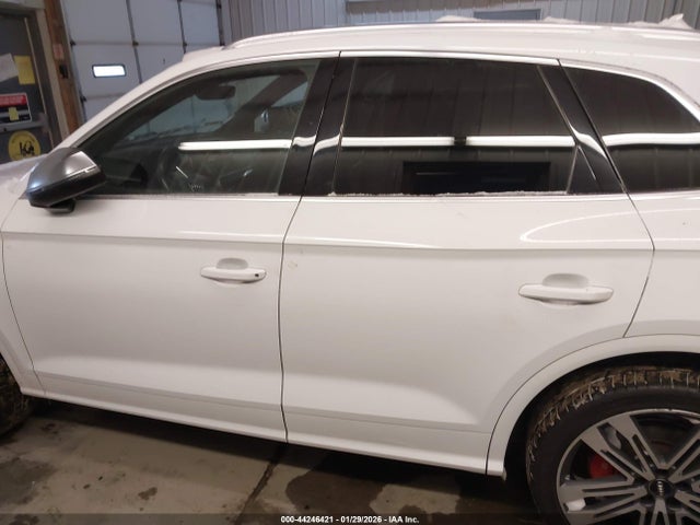 2018 Audi Sq5 3.0t Premium Plus მანქანა იყიდება აუქციონზე, vin: WA1C4AFY0J2139307, აუქციონის ნომერი: 44246421