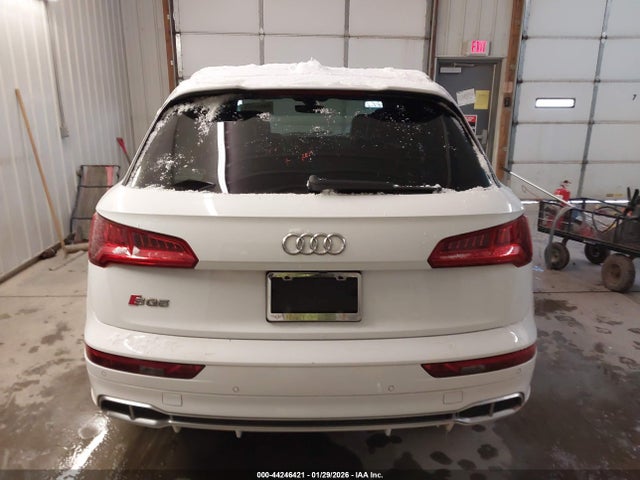 2018 Audi Sq5 3.0t Premium Plus მანქანა იყიდება აუქციონზე, vin: WA1C4AFY0J2139307, აუქციონის ნომერი: 44246421