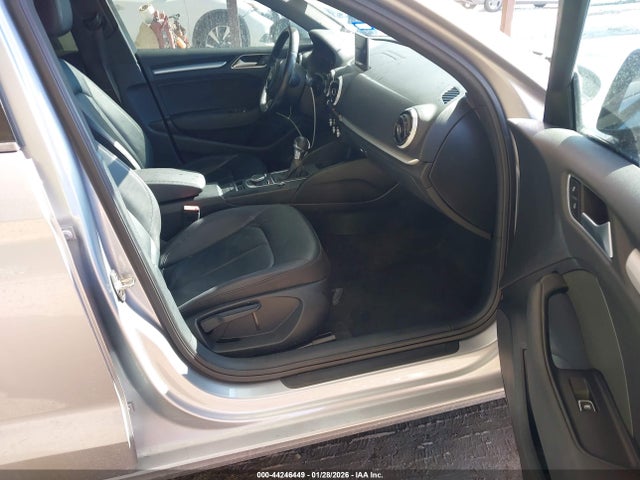 Продаж на аукціоні авто 2016 Audi A3 1.8t Premium, vin: WAUA7GFF2G1056995, номер лоту: 44246449