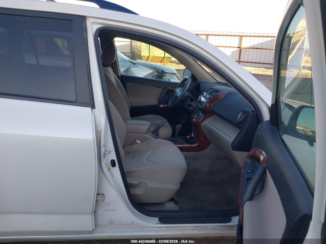2007 TOYOTA RAV4 JTMZK31V675011384 Photo 4