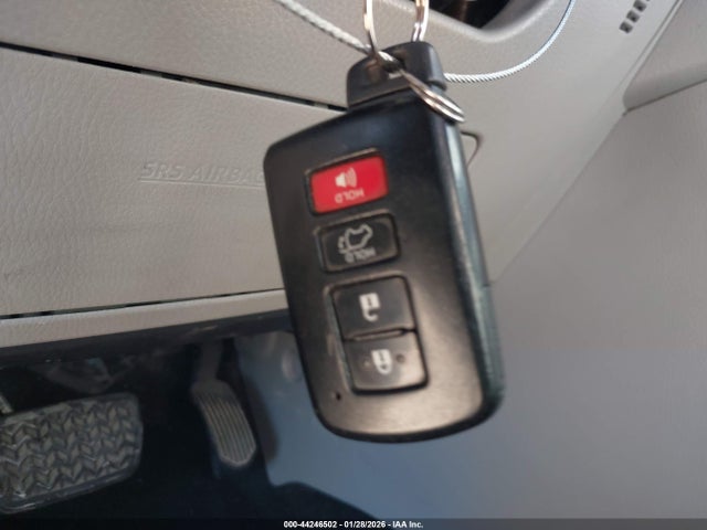 Toyota Highlander Xle V6 2016 5TDJKRFH1GS249060 Image 11